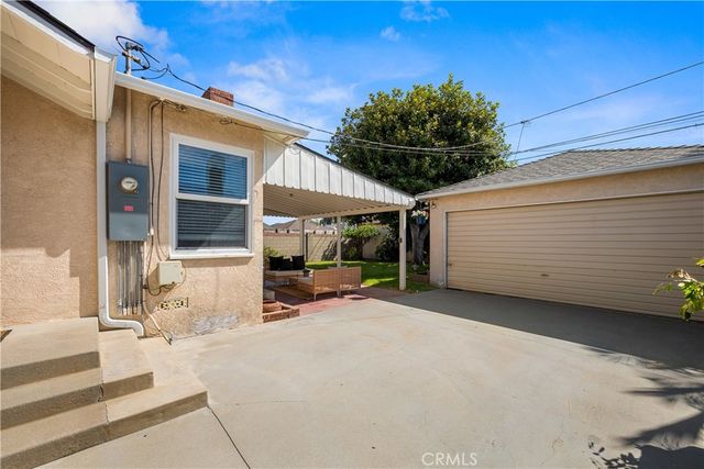 4328 Snowden Avenue, Lakewood, CA 90713