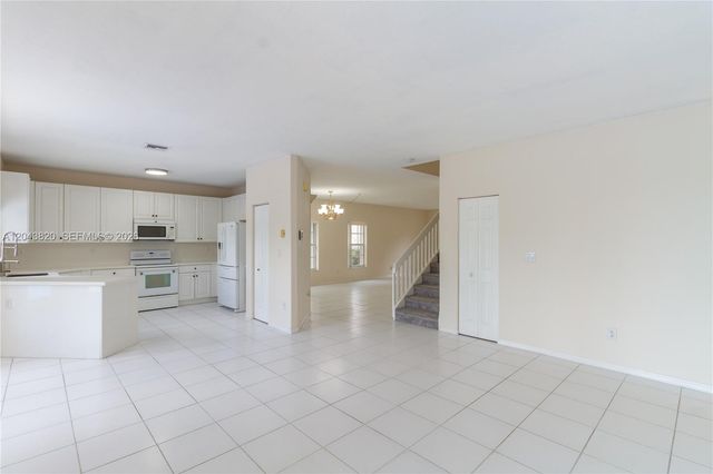 1473 SW 158th Avenue, Pembroke Pines, FL 33027