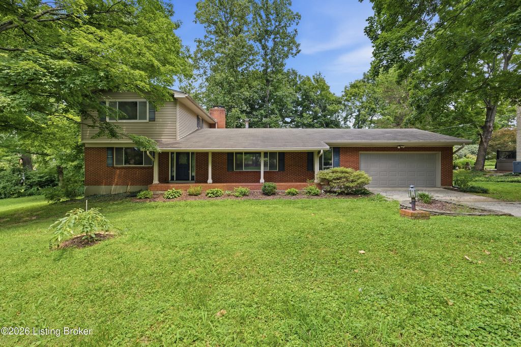 8603 Cool Brook Ct, Louisville, KY 40291