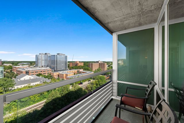 800 Elgin Road 1206, Evanston, IL 60201