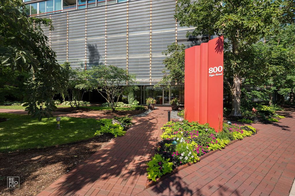 800 Elgin Road 1206, Evanston, IL 60201