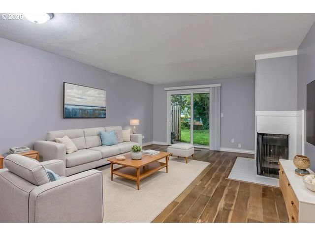 6644 Sw SUSSEX St, Beaverton, OR 97008