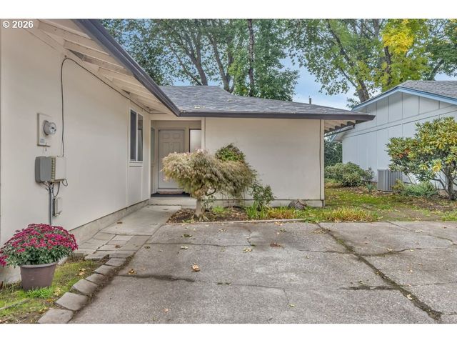 6644 Sw SUSSEX St, Beaverton, OR 97008