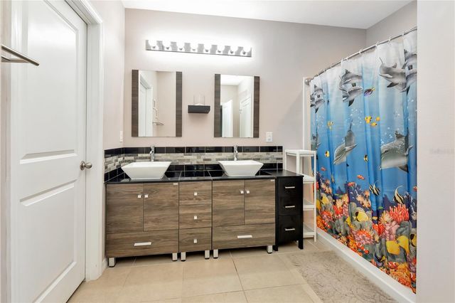 271 TIERRA VERDE WAY, Bradenton, FL 34212