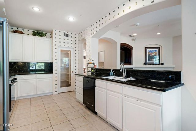 7718 Eisenhower Street, Ventura, CA 93003