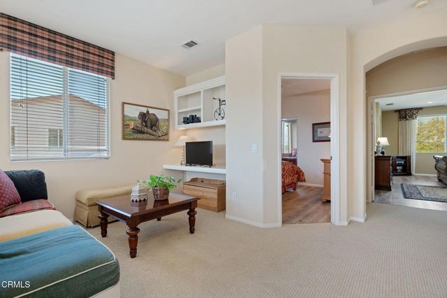 7718 Eisenhower Street, Ventura, CA 93003