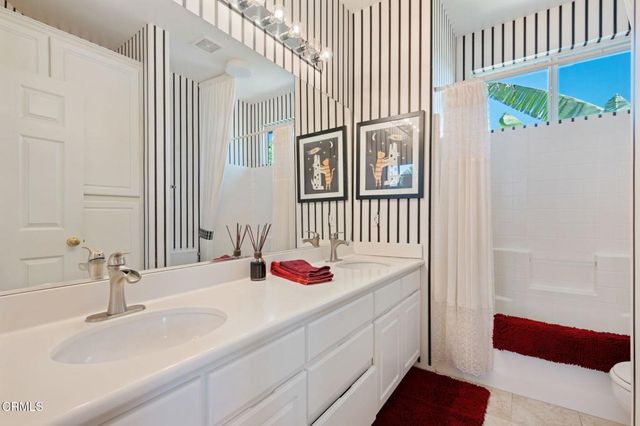 7718 Eisenhower Street, Ventura, CA 93003