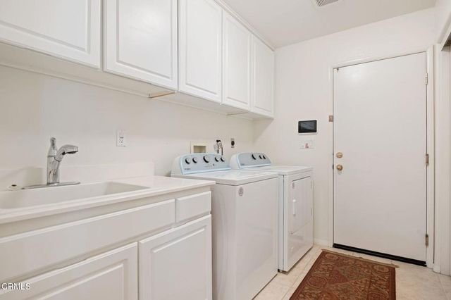 7718 Eisenhower Street, Ventura, CA 93003