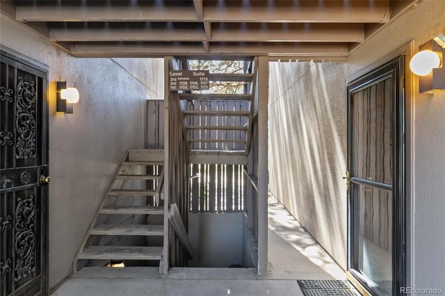 2525 S Dayton Way 1708, Denver, CO 80231