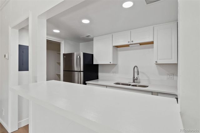 2525 S Dayton Way 1708, Denver, CO 80231