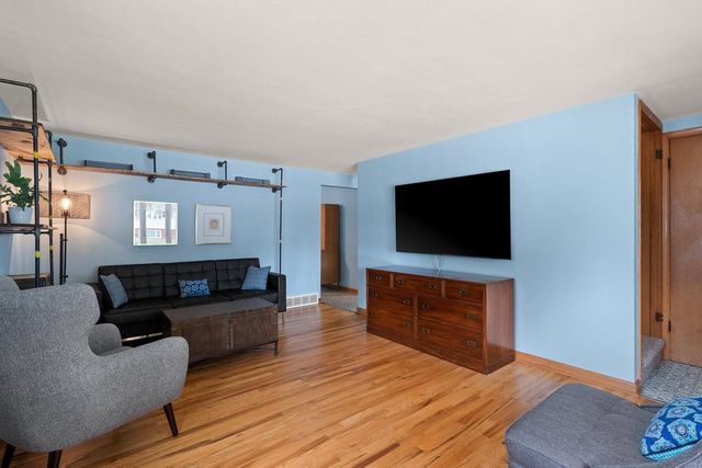 2030 LIBAL STREET, Green Bay, WI 54301