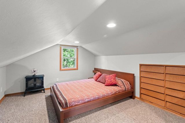 2030 LIBAL STREET, Green Bay, WI 54301