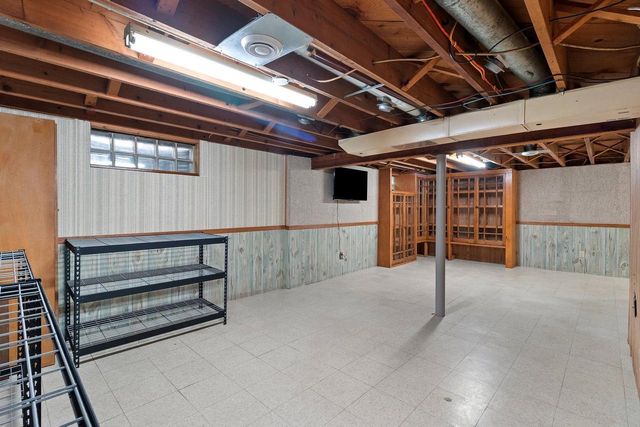 2030 LIBAL STREET, Green Bay, WI 54301