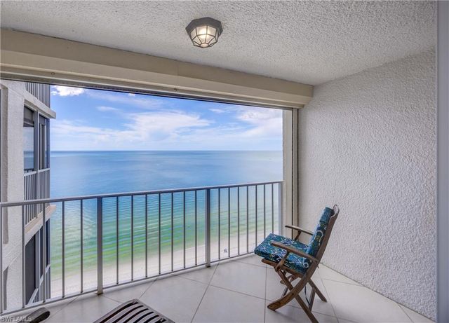 10691 Gulf Shore DR 1201, Naples, FL 34108