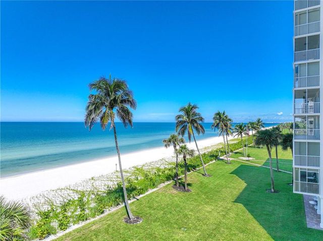 10691 Gulf Shore DR 1201, Naples, FL 34108