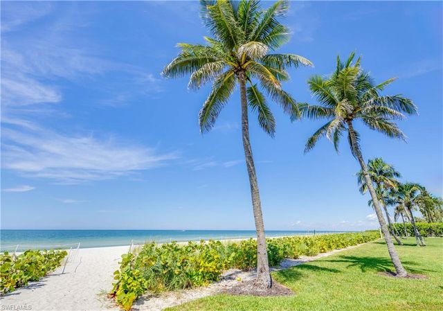 10691 Gulf Shore DR 1201, Naples, FL 34108