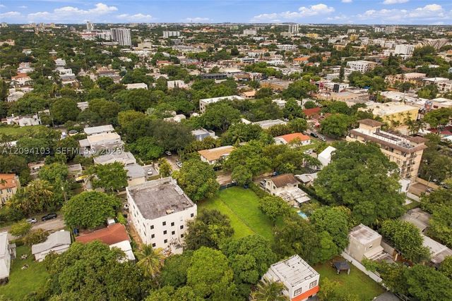 1001 SW 15th Ave, Miami, FL 33135