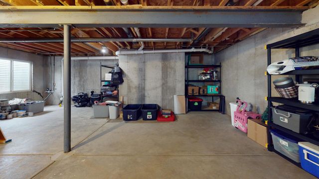 31601 N Pineview Boulevard, Lakemoor, IL 60051