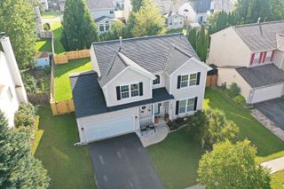 31601 N Pineview Boulevard, Lakemoor, IL 60051