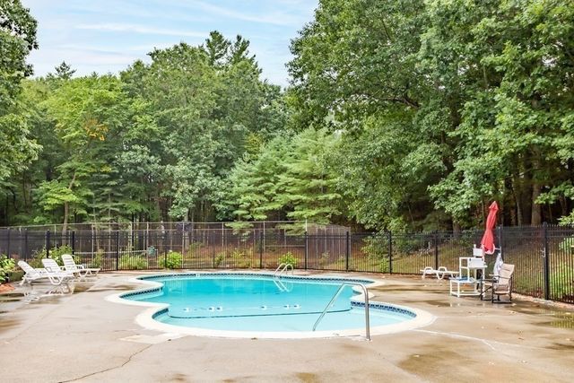 384 Great Rd A 103, Acton, MA 01720