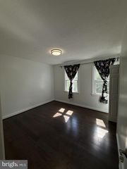 1714 E ST NE, Washington, DC 20002