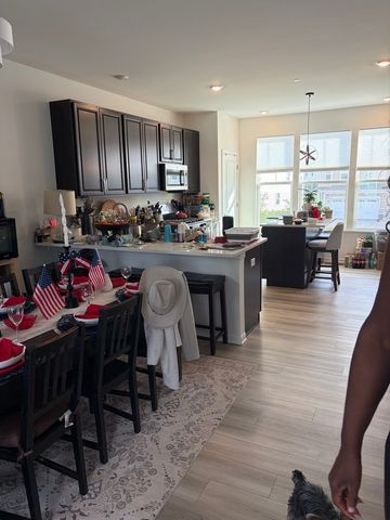 2724 Fieldcrest Drive 3106, Mundelein, IL 60060