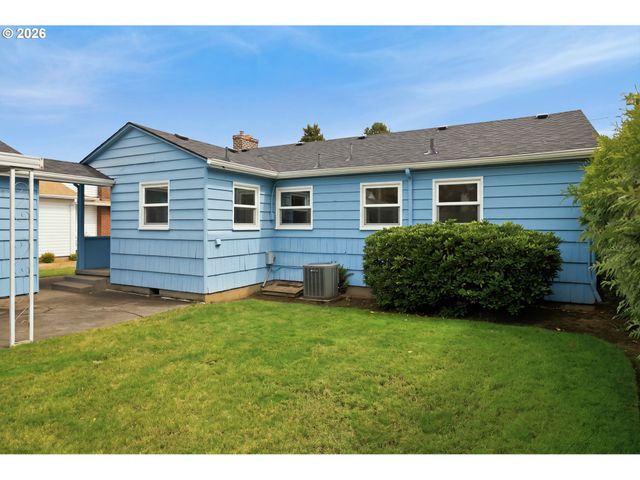 2525 Se 79TH Ave, Portland, OR 97206