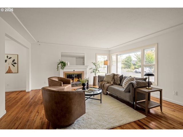 2525 Se 79TH Ave, Portland, OR 97206