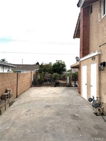 2705 N Kennedy, Orange, CA 92865