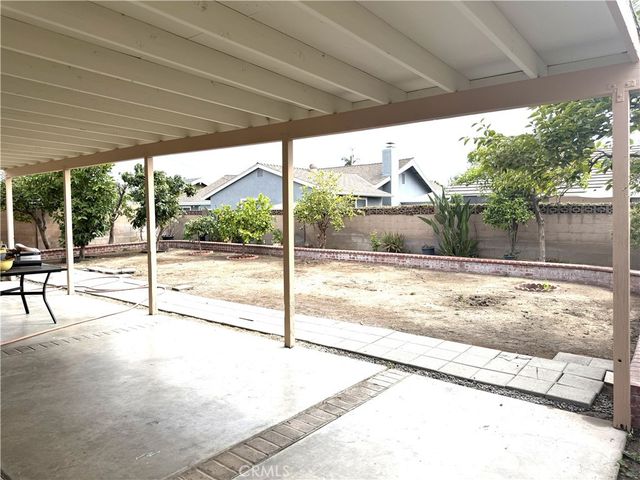 2705 N Kennedy, Orange, CA 92865