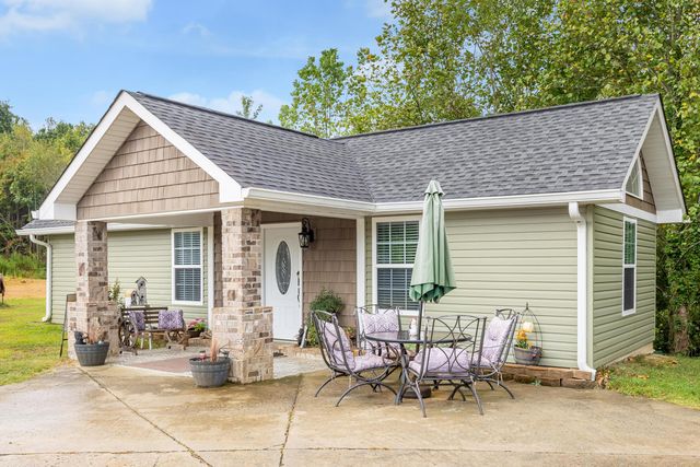 54 Whispering Pines Drive, Trenton, GA 30752