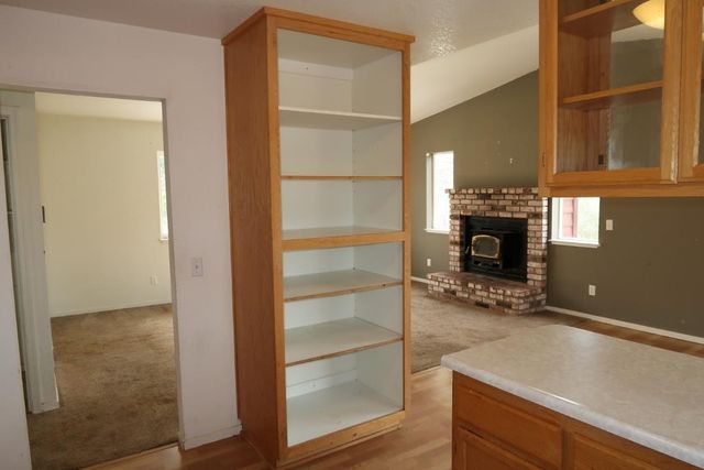 9760 Evans Way, Oregon House, CA 95962