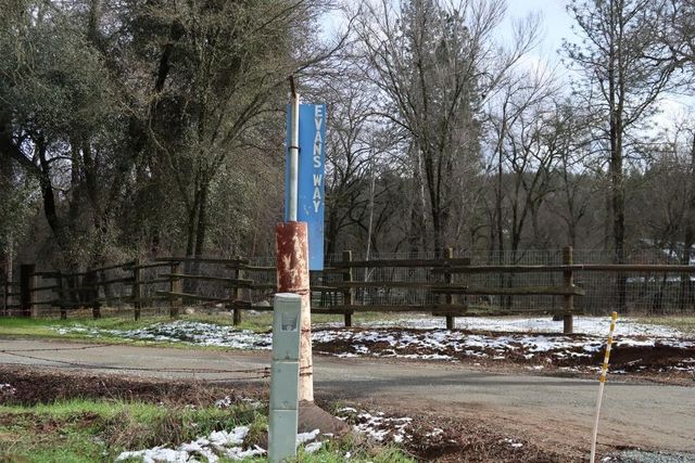 9760 Evans Way, Oregon House, CA 95962