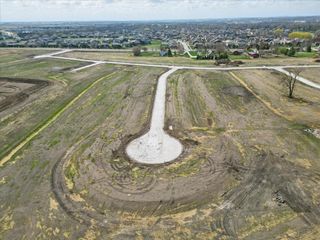 2016 NE Pond View Court, Ankeny, IA 50021
