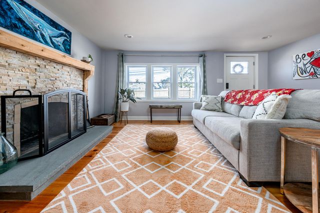 125 Main Street 3, Dennis Port, MA 02639