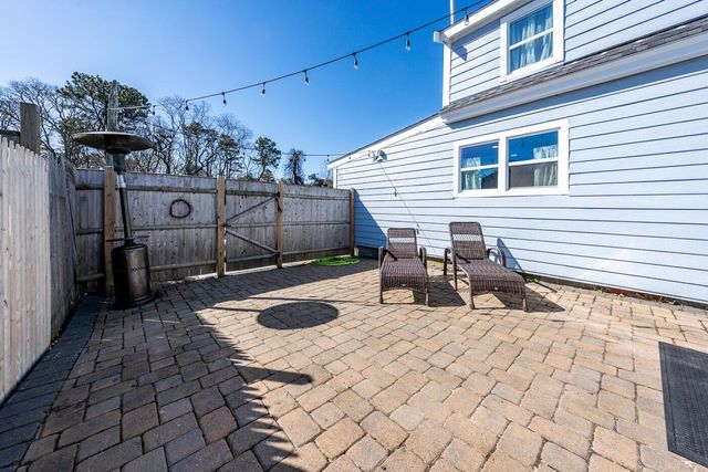 125 Main Street 3, Dennis Port, MA 02639