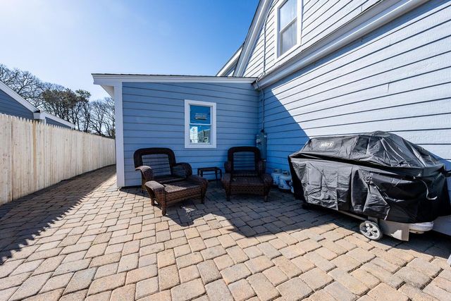 125 Main Street 3, Dennis Port, MA 02639