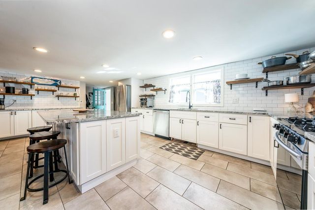 125 Main Street 3, Dennis Port, MA 02639