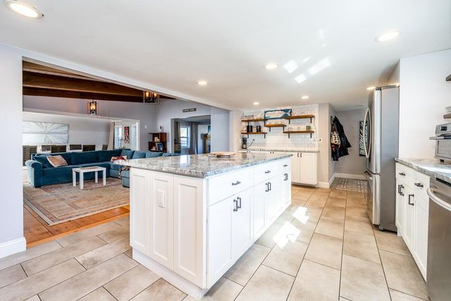 125 Main Street 3, Dennis Port, MA 02639