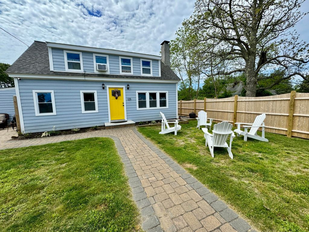 125 Main Street 3, Dennis Port, MA 02639