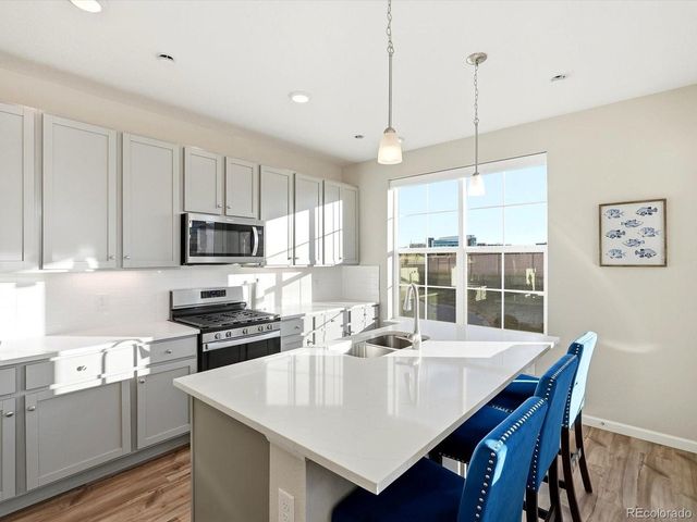 2100 Santini Trl A, Littleton, CO 80129