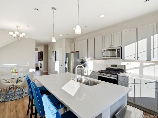 2100 Santini Trl A, Littleton, CO 80129