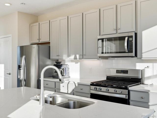 2100 Santini Trl A, Littleton, CO 80129