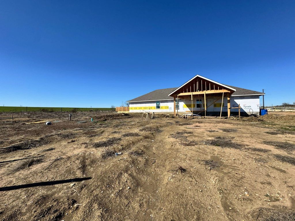 265 Altamira Ave, Elgin, TX 78621