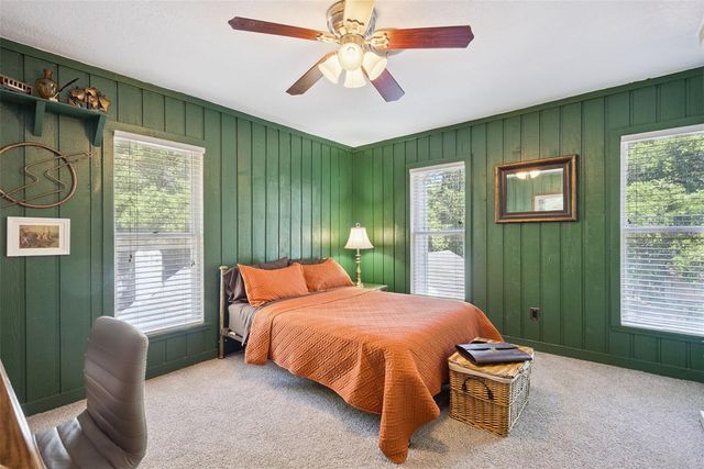 605 E LAKEVIEW AVENUE, Eustis, FL 32726