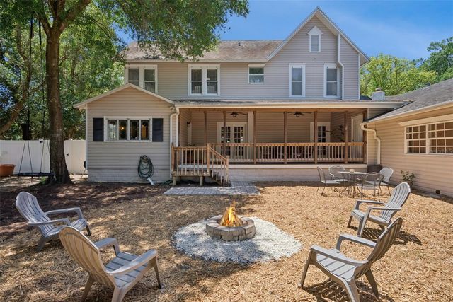 605 E LAKEVIEW AVENUE, Eustis, FL 32726