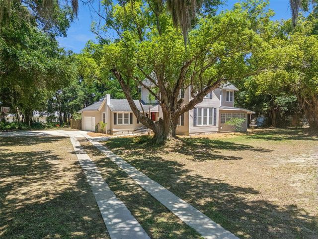 605 E LAKEVIEW AVENUE, Eustis, FL 32726