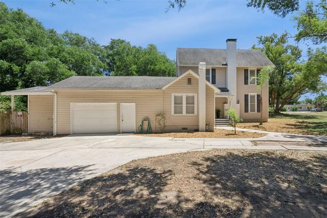 605 E LAKEVIEW AVENUE, Eustis, FL 32726