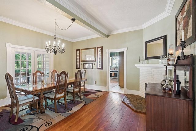 605 E LAKEVIEW AVENUE, Eustis, FL 32726