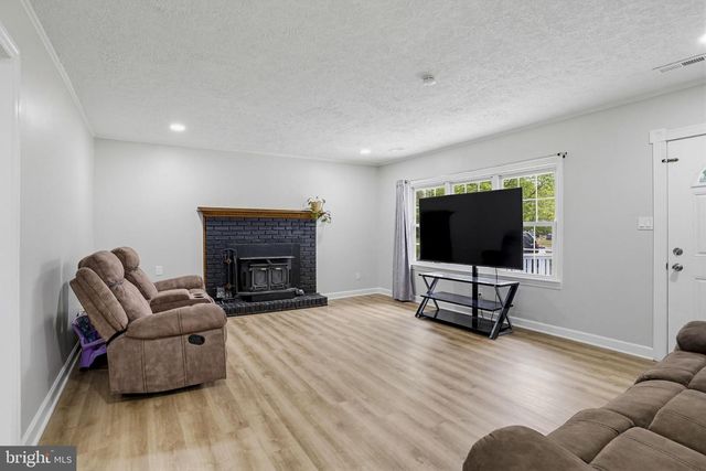 38330 HATCHET THICKET RD, Avenue, MD 20609